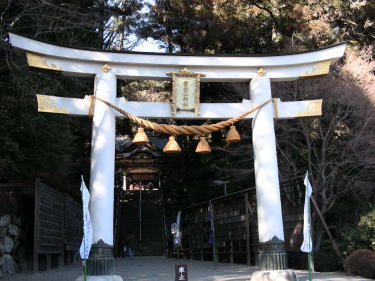 宝登山神社
