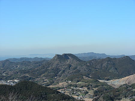 伊予ヶ岳