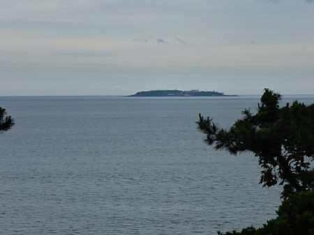 初島