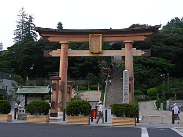 二荒山神社鳥居
