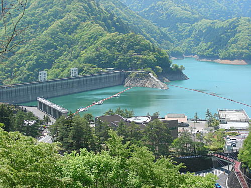 奥多摩湖が望めます