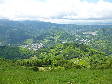 箱根方面の筈ですが