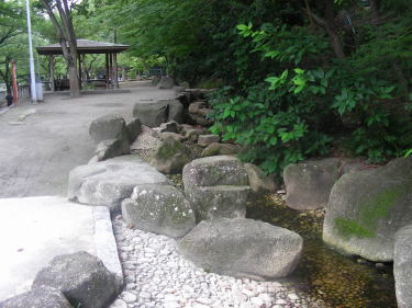 せせらぎ1