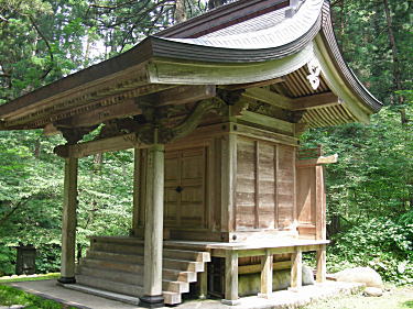 下居社