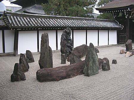 䔪뉀@
