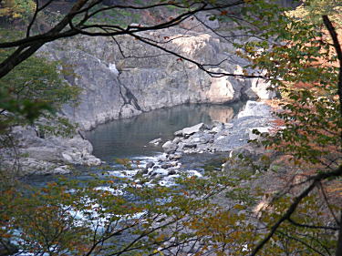 高津戸峡が見えてきました