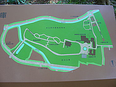 静嘉堂案内図