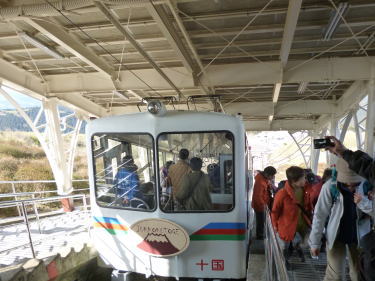 十国峠ケーブルカー車両