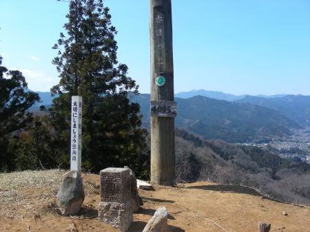 周囲を見渡せます