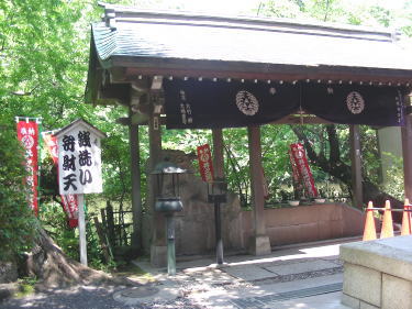 K􂢕ٍV