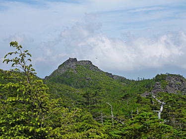 三ツ岳