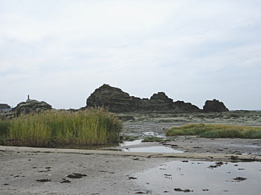鎧岩