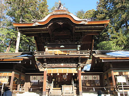 幣拝殿