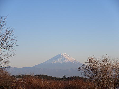 夕方の陽を浴びる富士山2
