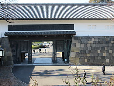 田安門